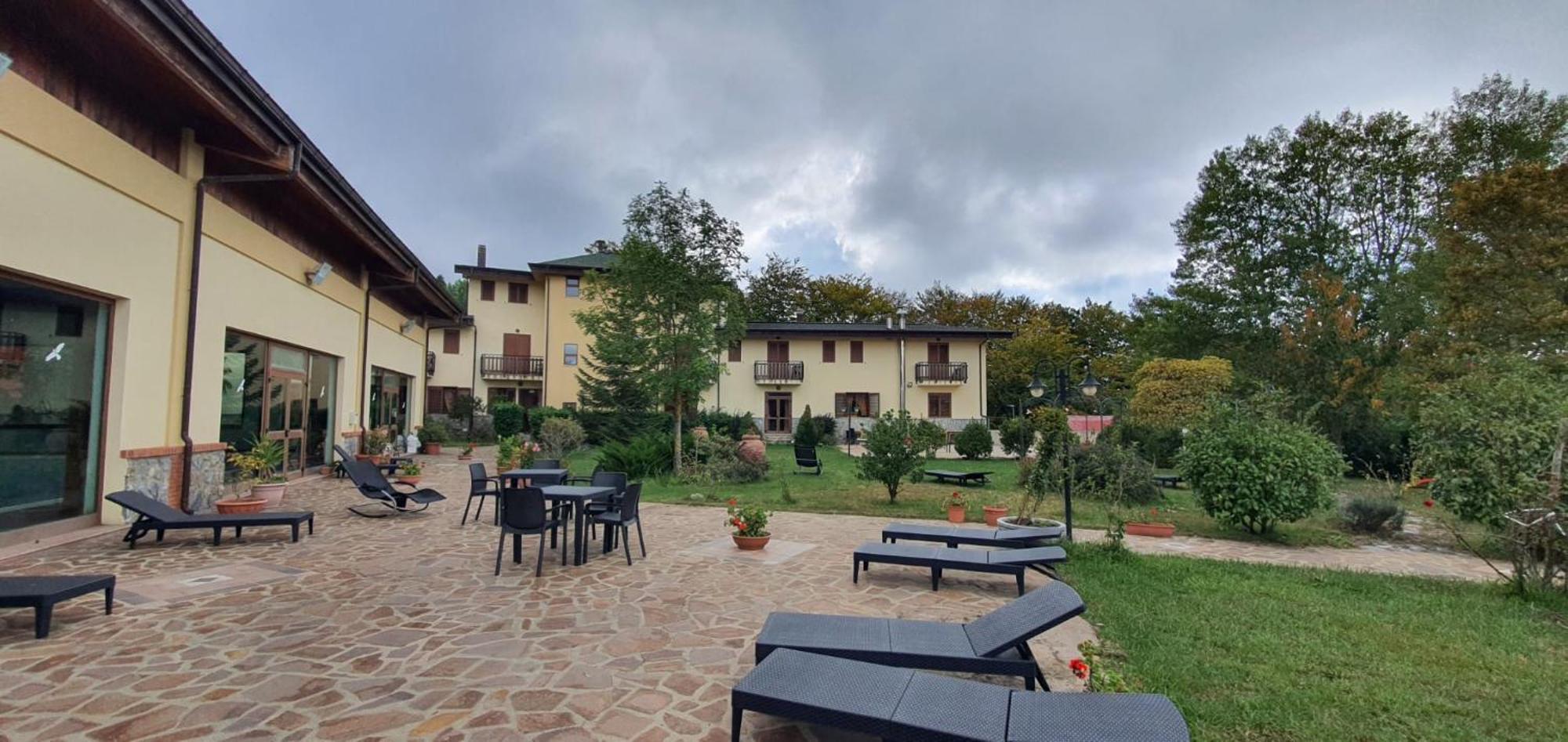 Park Hotel Bellavista Gambarie d'Aspromonte Luaran gambar
