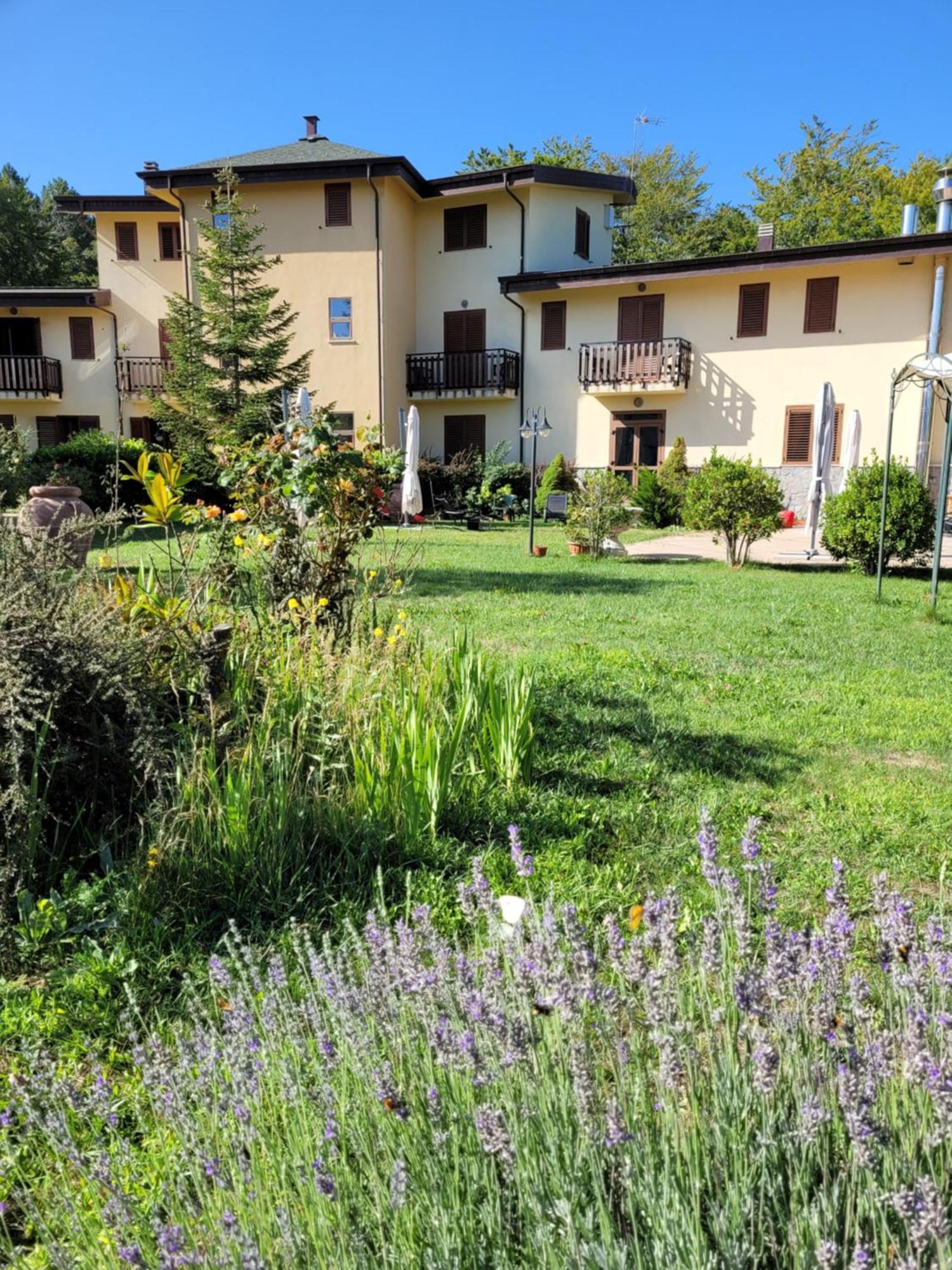 Park Hotel Bellavista Gambarie d'Aspromonte Luaran gambar